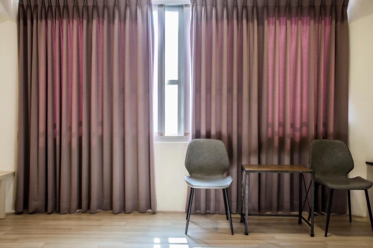 Moment Inn Тайнань Экстерьер фото
