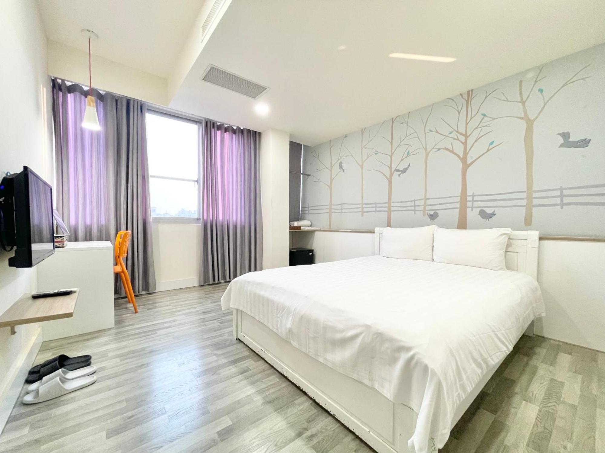 Moment Inn Тайнань Экстерьер фото